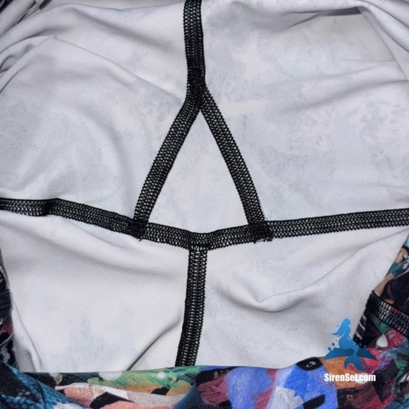 1061 lululemon Fast & Free Crop II *Nulux 19" - Size 4 - Color Crush Multi - Picture 14 of 15